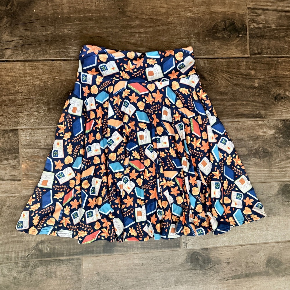 Boutique Womens Whimsical Autumn Books Skater Skirt, Navy, S (NWT)